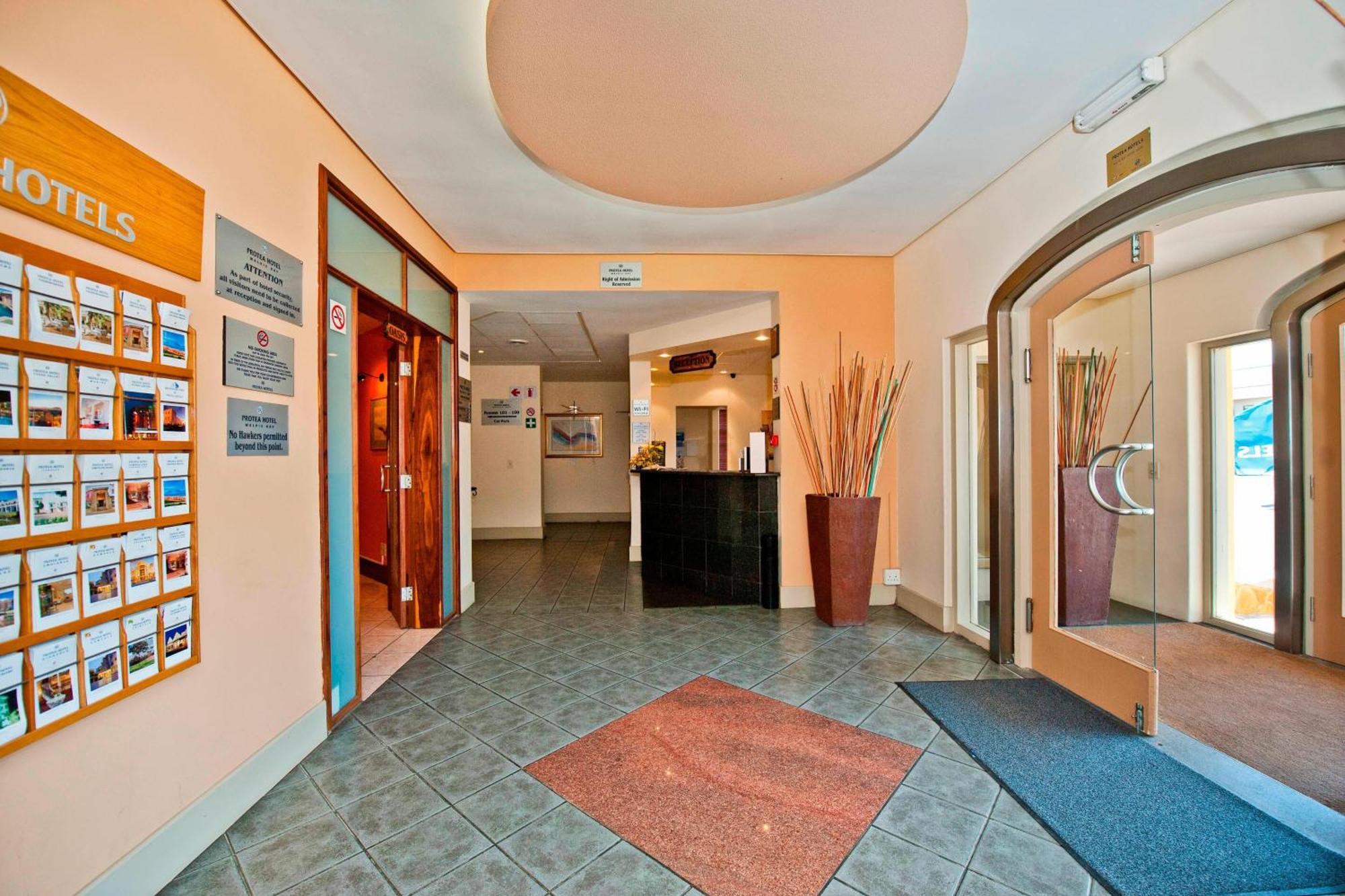Protea Hotel By Marriott Walvis Bay Indongo Buitenkant foto